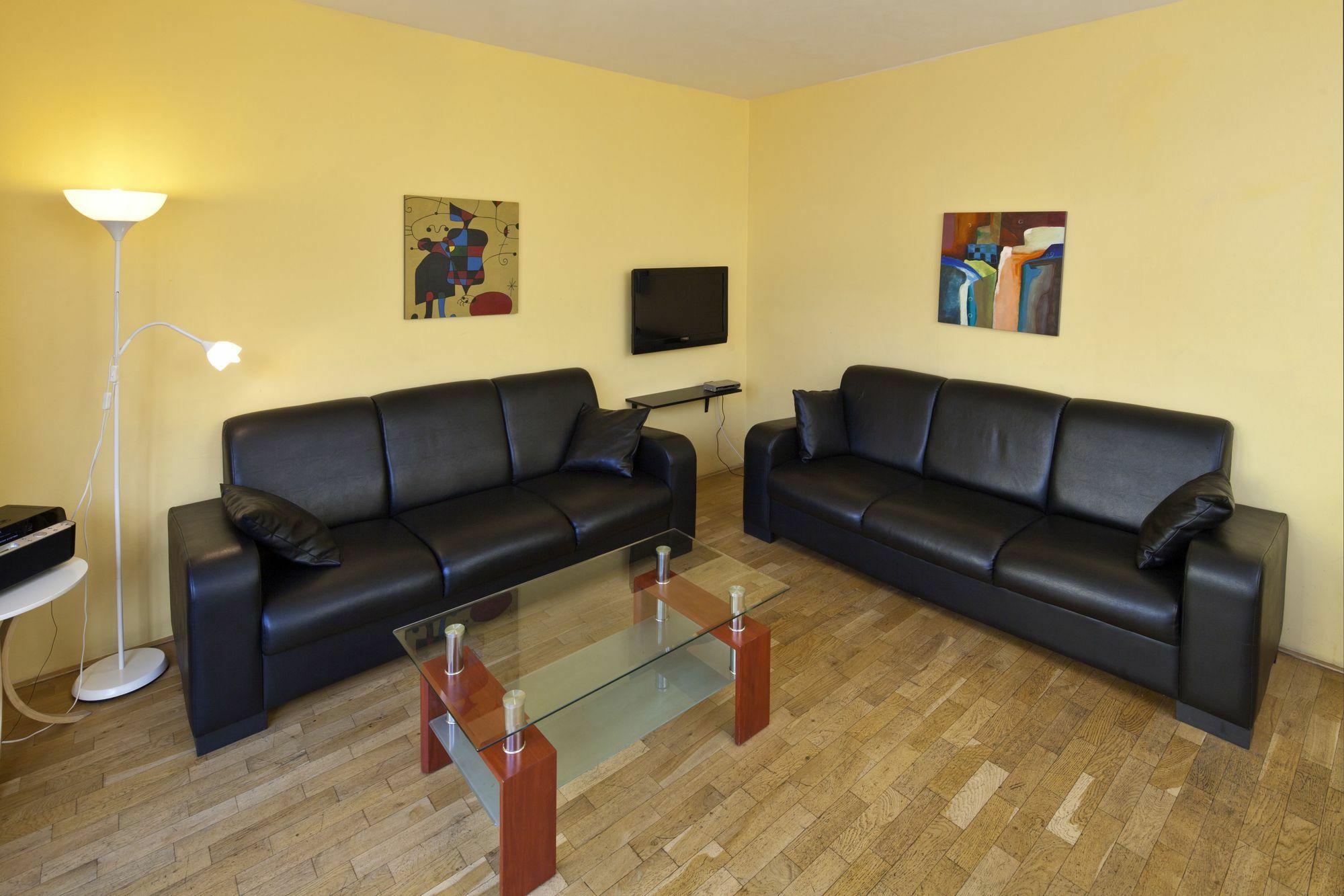 Capital Apartments Πράγα Εξωτερικό φωτογραφία