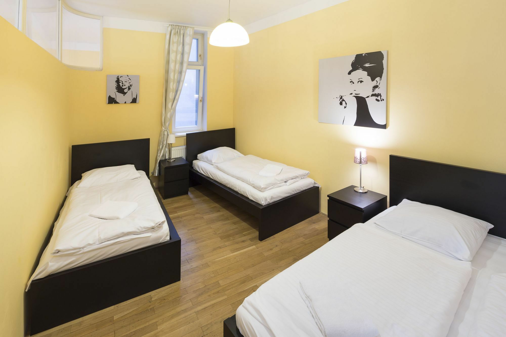 Capital Apartments Πράγα Εξωτερικό φωτογραφία
