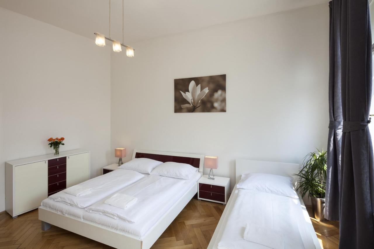 Capital Apartments Πράγα Εξωτερικό φωτογραφία